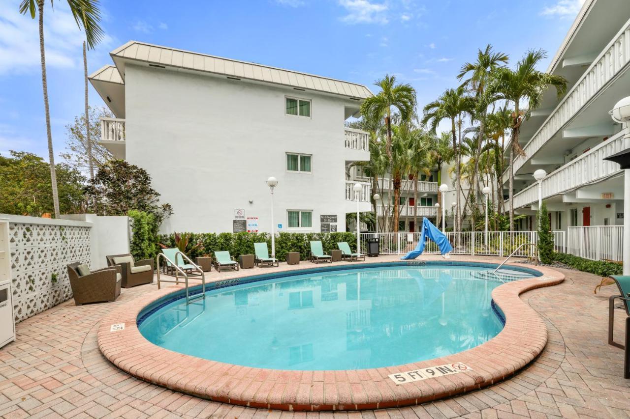 The Malone Aparthotel Miami Exterior photo